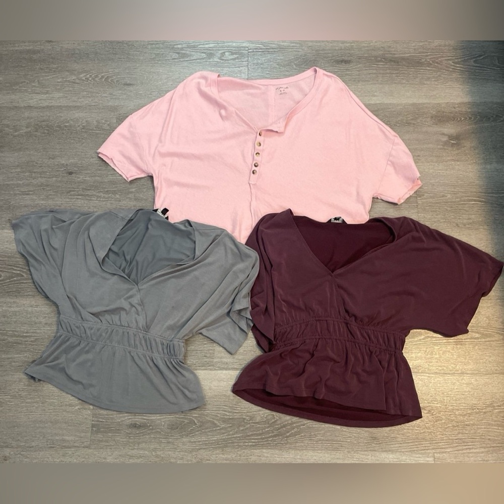 Bundle of women’s top size S